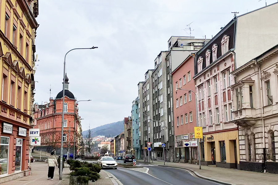 SL68 v češtině